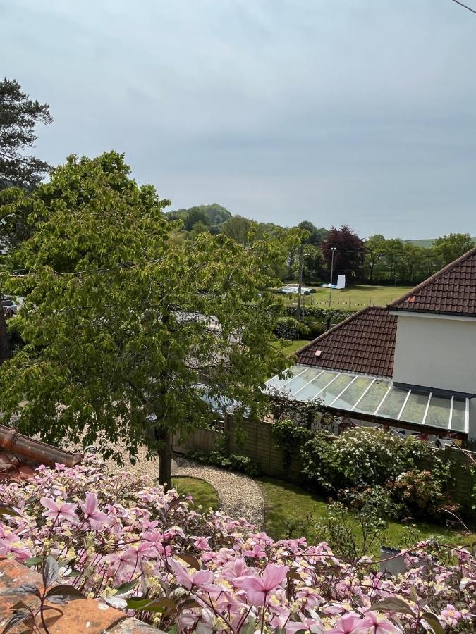 Westley B&B Uplyme Buitenkant foto